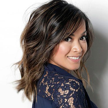 Garnier Fructis Hairstyle - Textured Lob - add gorgeous, touchable texture to must-have haircut with easy hairstyle tutorial